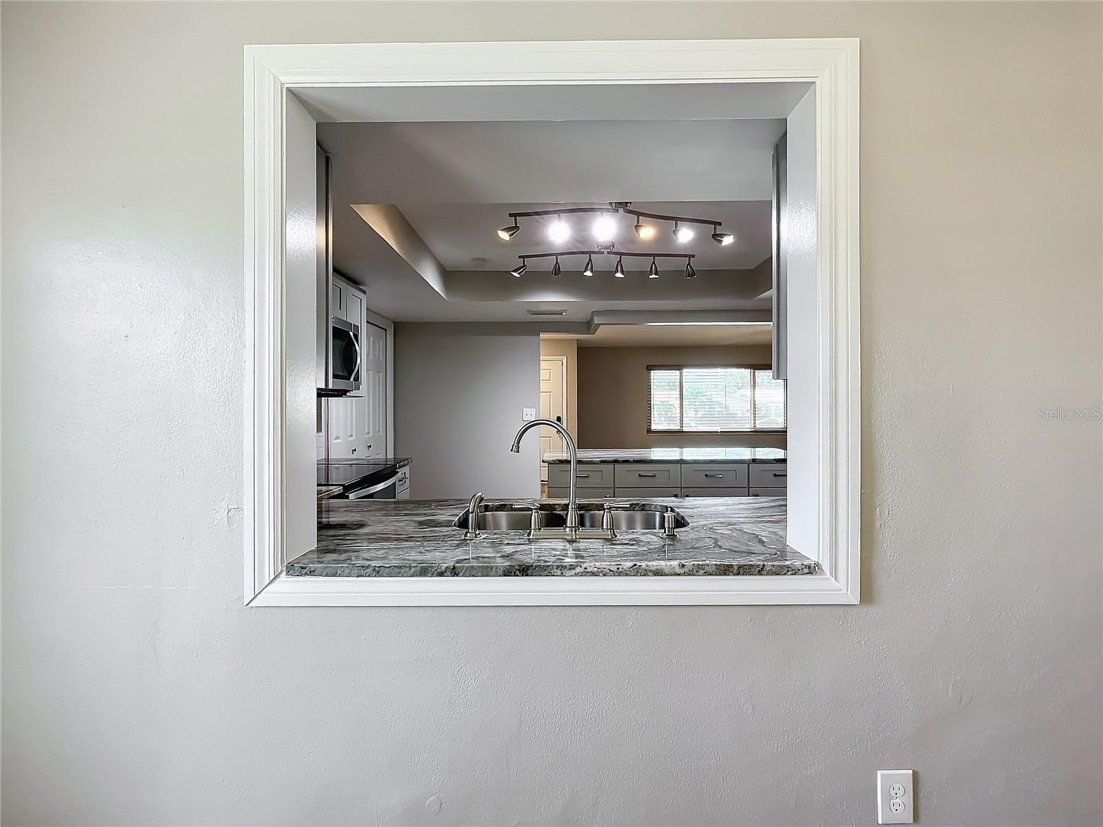 2063 DAWN DR, CLEARWATER, FL, 33763