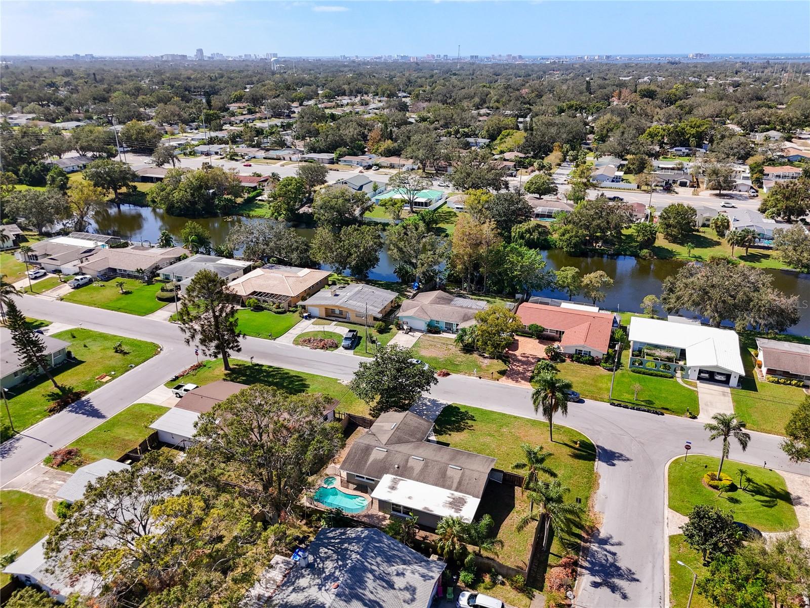 2063 DAWN DR, CLEARWATER, FL, 33763