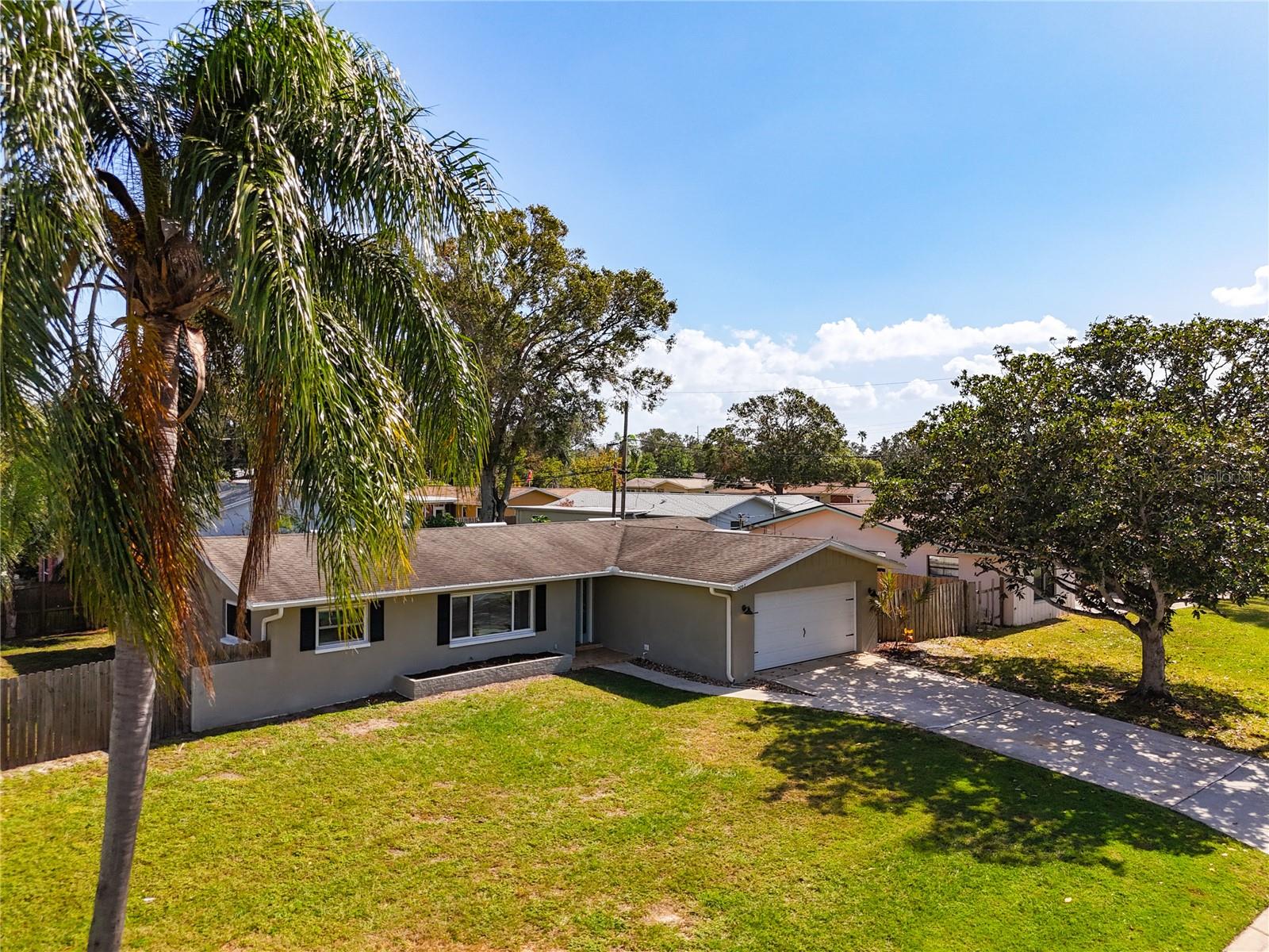 2063 DAWN DR, CLEARWATER, FL, 33763