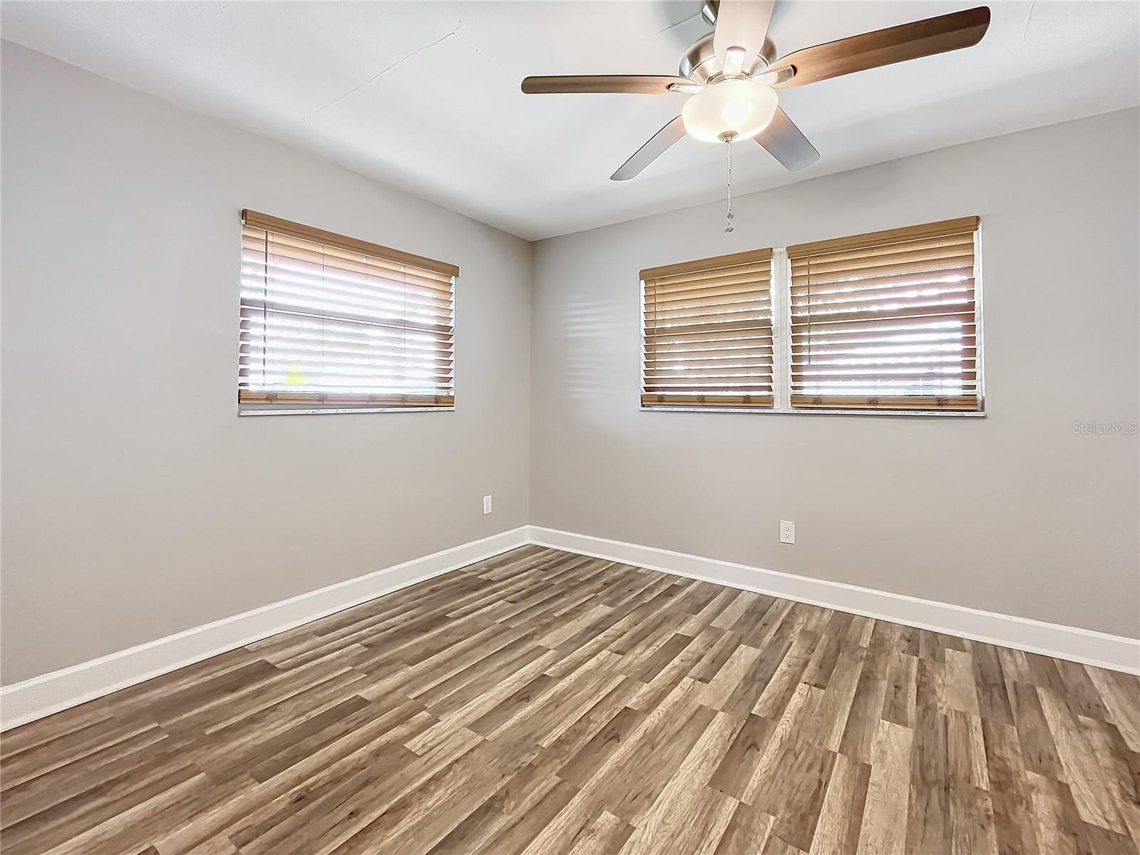 2063 DAWN DR, CLEARWATER, FL, 33763