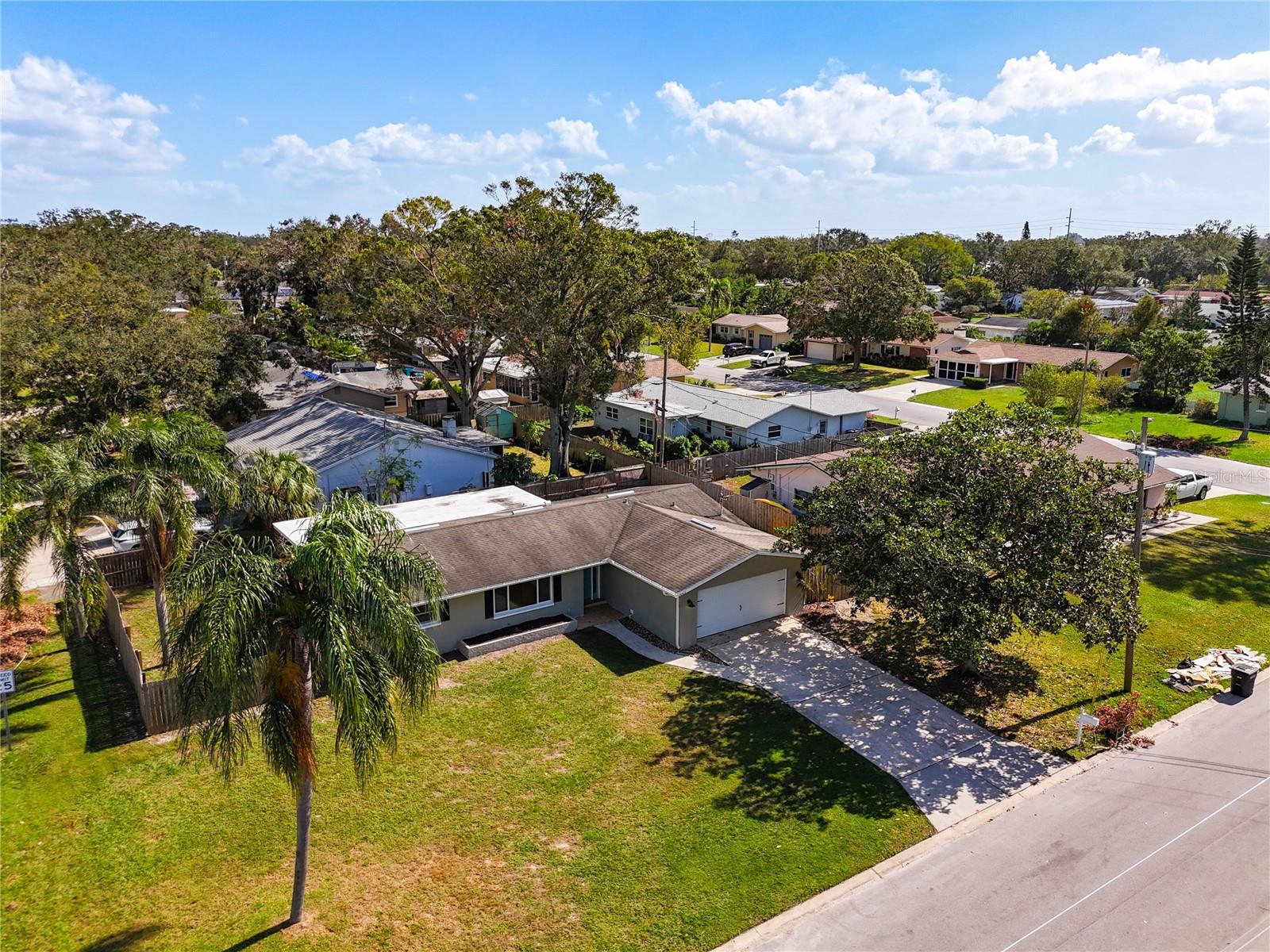 2063 DAWN DR, CLEARWATER, FL, 33763