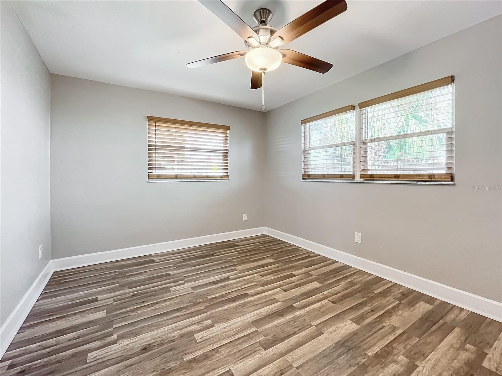 2063 DAWN DR, CLEARWATER, FL, 33763