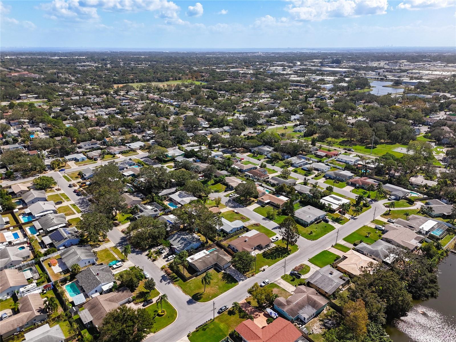 2063 DAWN DR, CLEARWATER, FL, 33763