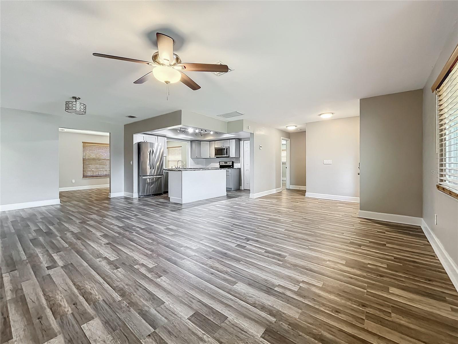 2063 DAWN DR, CLEARWATER, FL, 33763