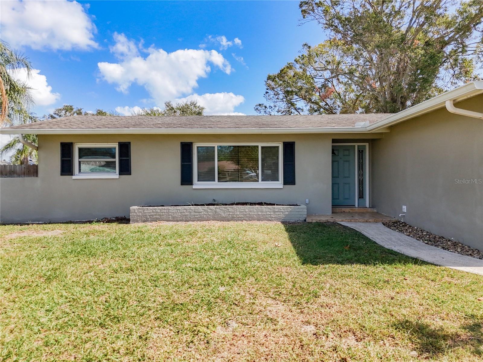 2063 DAWN DR, CLEARWATER, FL, 33763