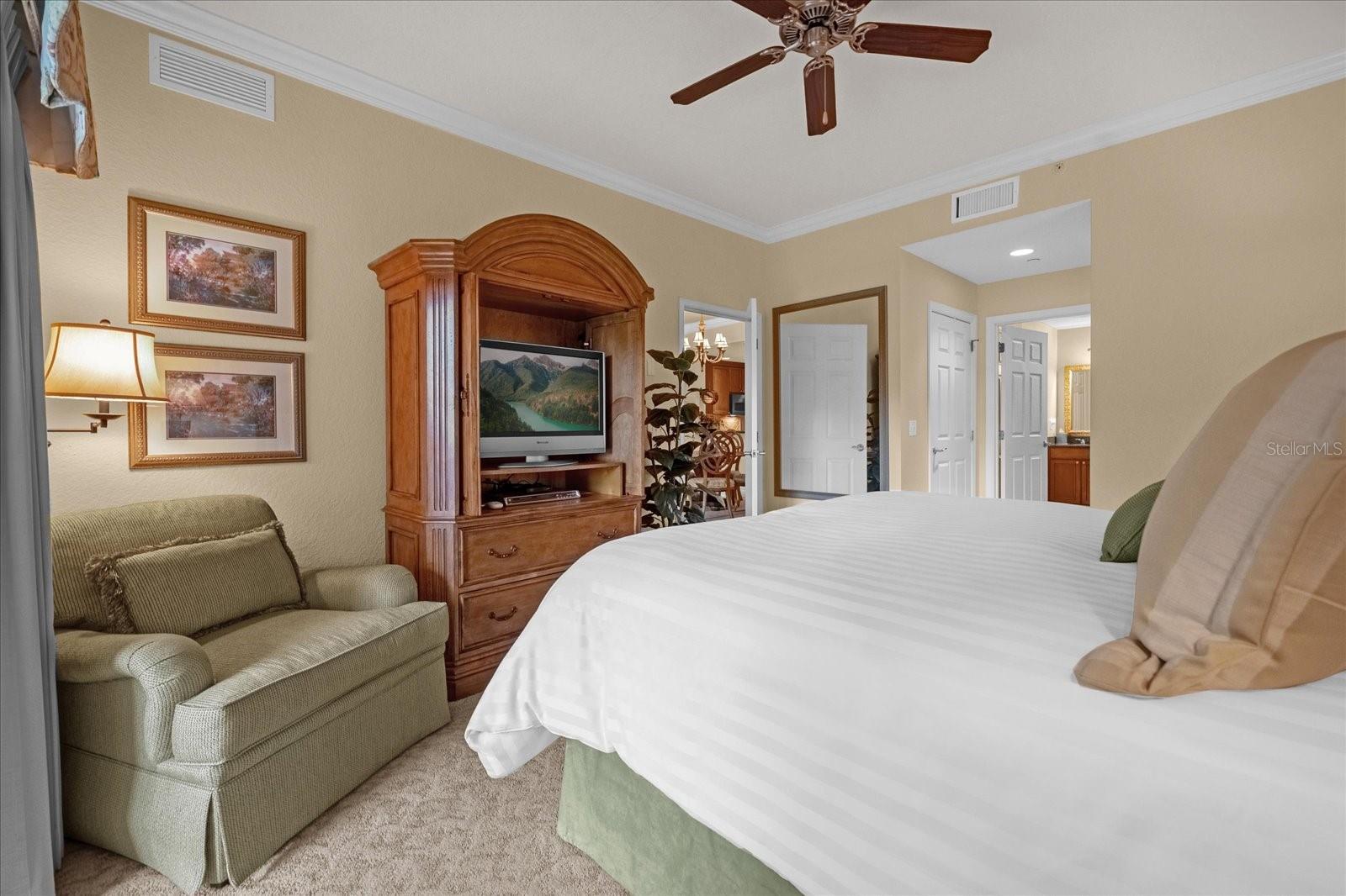 7650 WHISPER WAY #203, REUNION, FL, 34747
