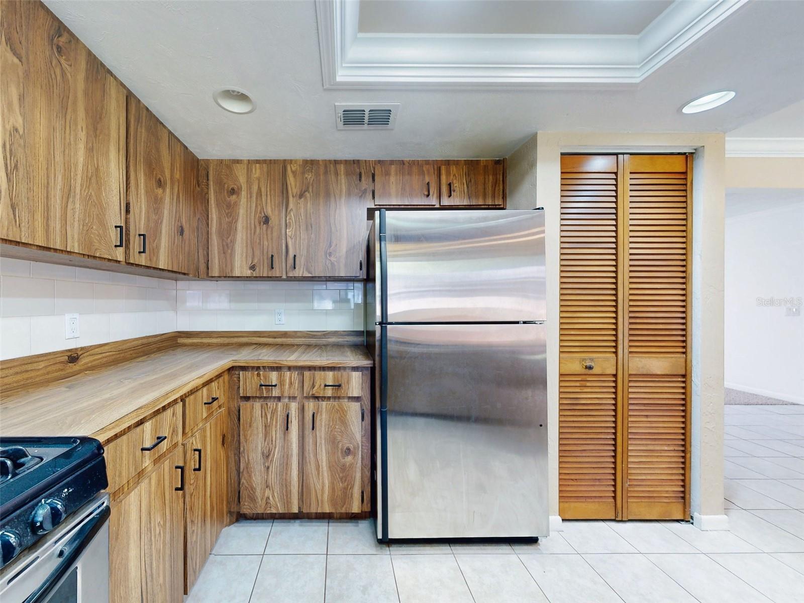 628 10TH ST, HOLLY HILL, FL, 32117