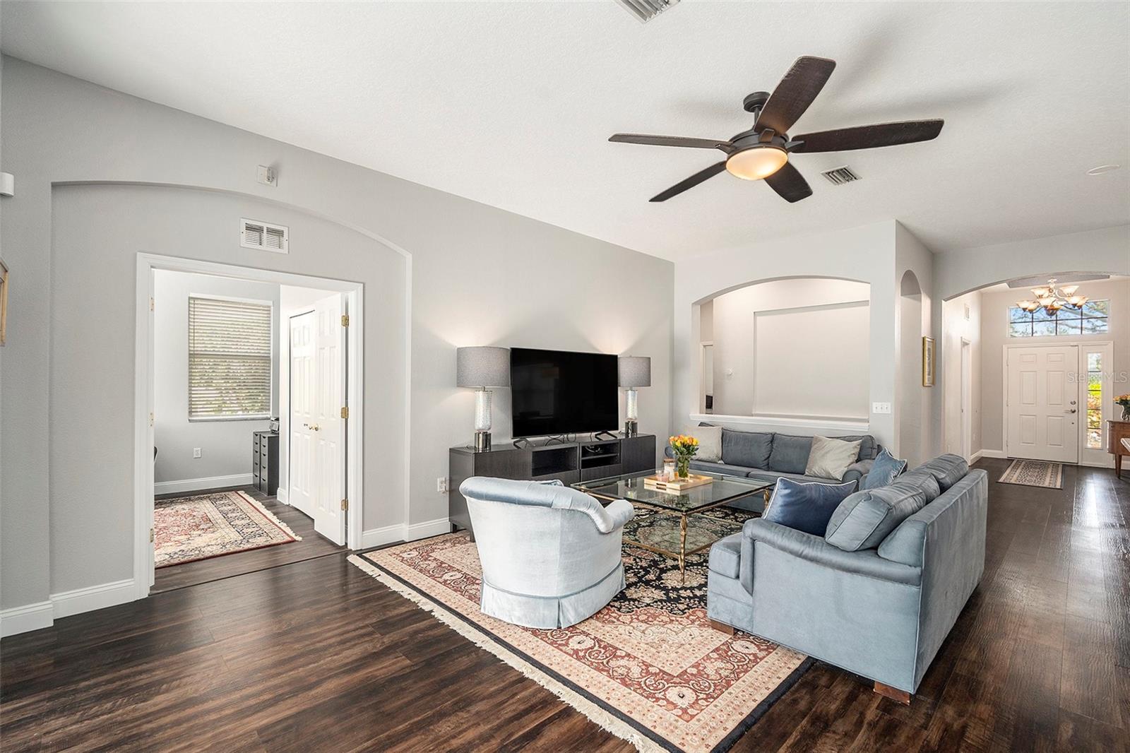 6555 BLUE GROSBEAK CIR, LAKEWOOD RANCH, FL, 34202
