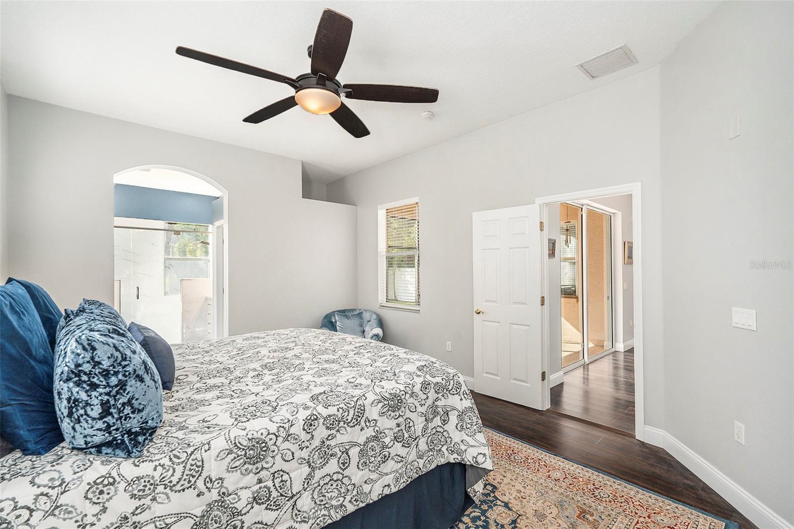 6555 BLUE GROSBEAK CIR, LAKEWOOD RANCH, FL, 34202