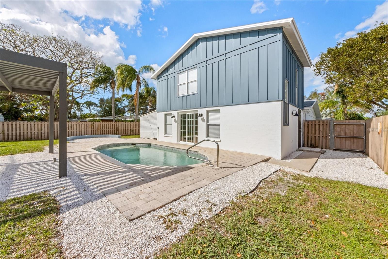 5321 13TH AVENUE DR W, BRADENTON, FL, 34209