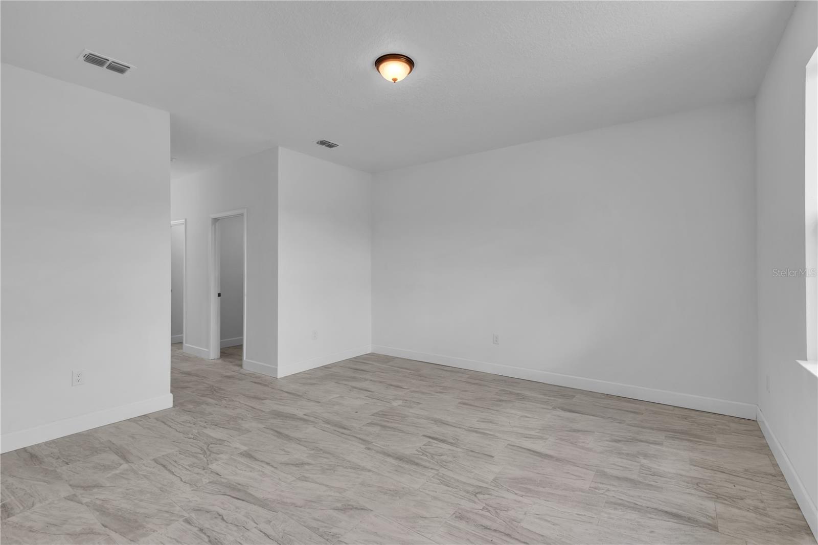 15190 CR-565A, CLERMONT, FL, 34711