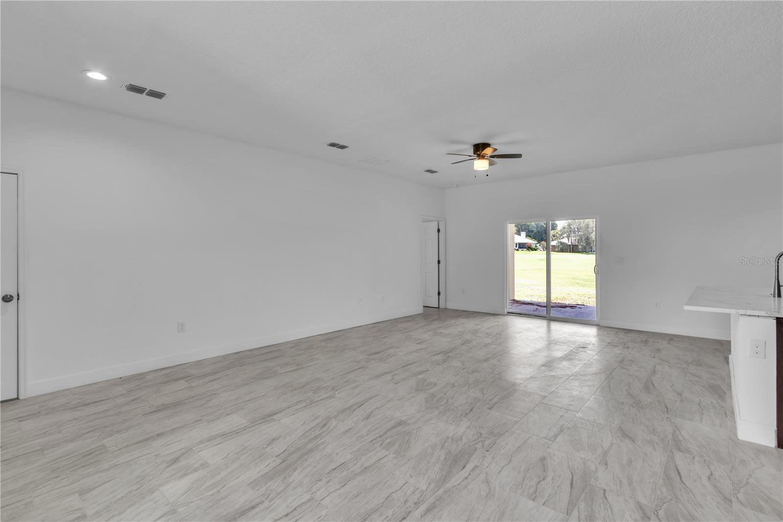 15190 CR-565A, CLERMONT, FL, 34711