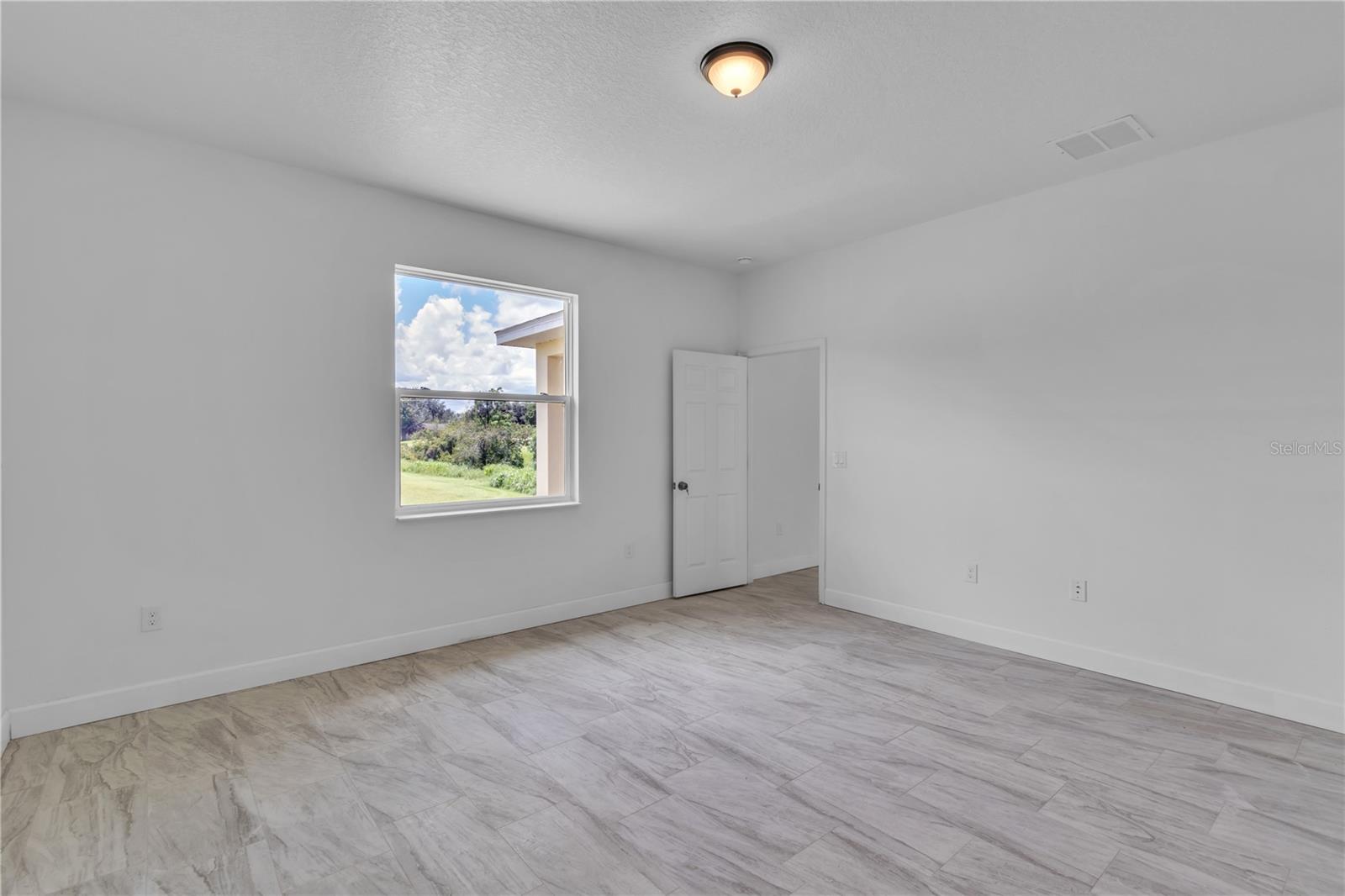15190 CR-565A, CLERMONT, FL, 34711