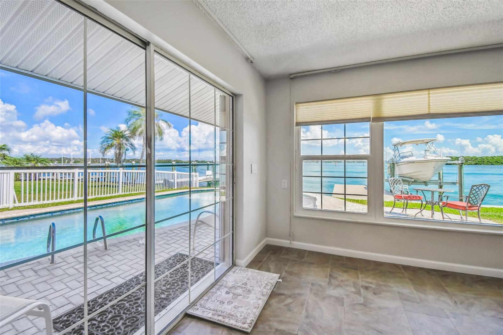529 JOHNS PASS AVE, MADEIRA BEACH, FL, 33708