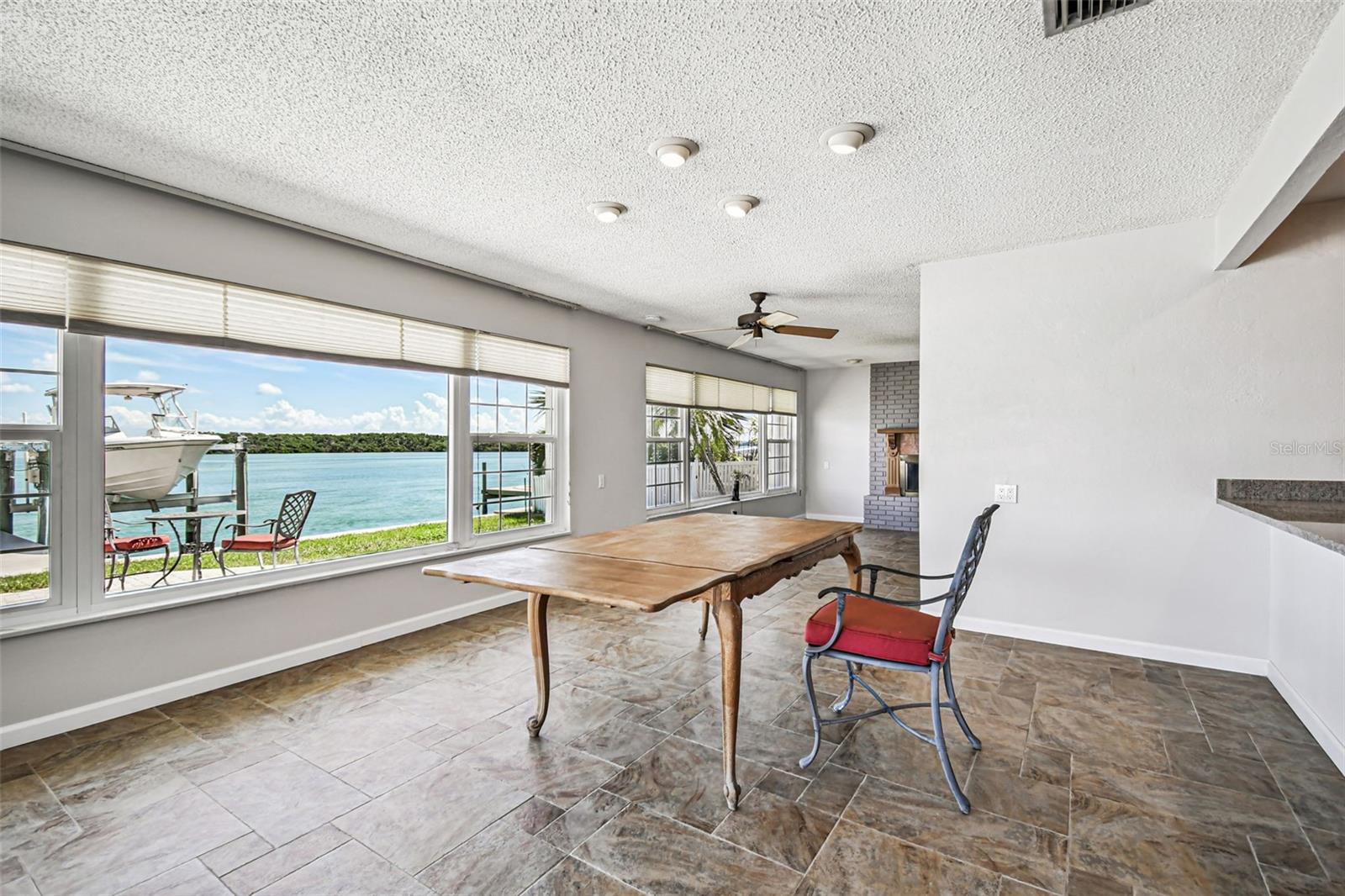 529 JOHNS PASS AVE, MADEIRA BEACH, FL, 33708