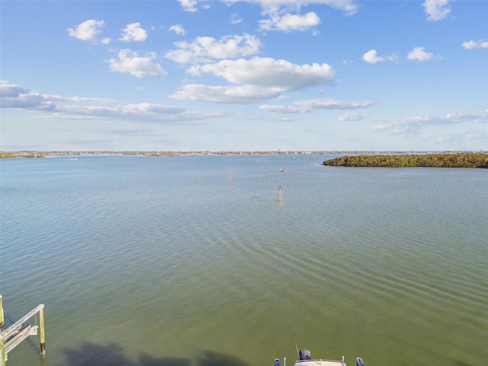 529 JOHNS PASS AVE, MADEIRA BEACH, FL, 33708