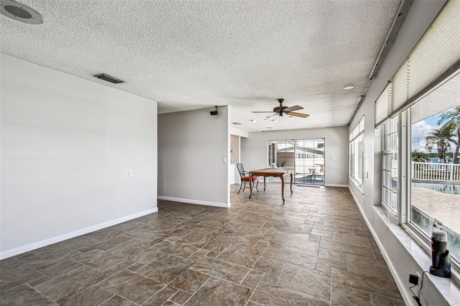 529 JOHNS PASS AVE, MADEIRA BEACH, FL, 33708