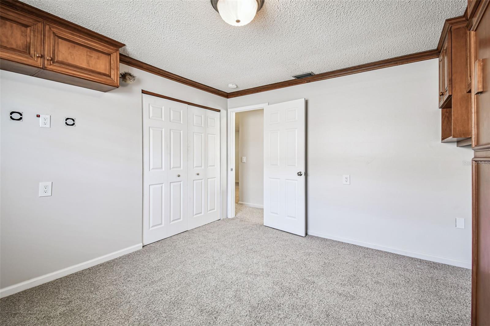 529 JOHNS PASS AVE, MADEIRA BEACH, FL, 33708