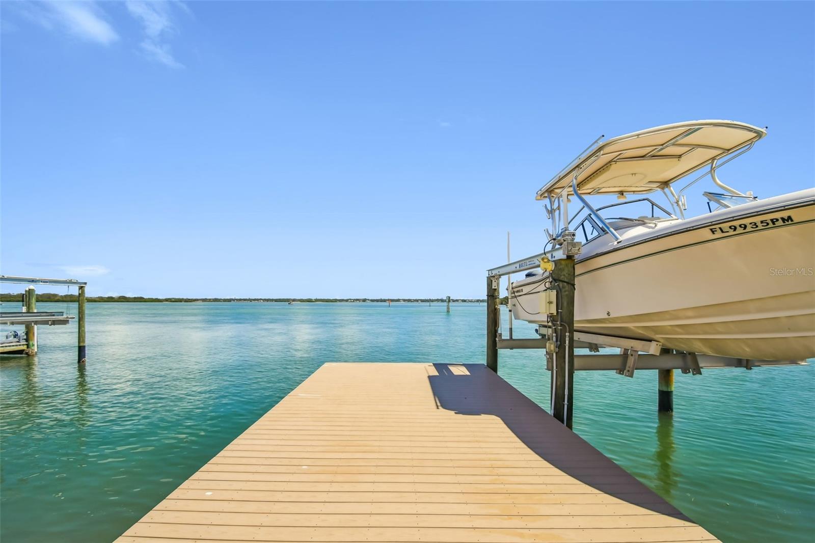 529 JOHNS PASS AVE, MADEIRA BEACH, FL, 33708