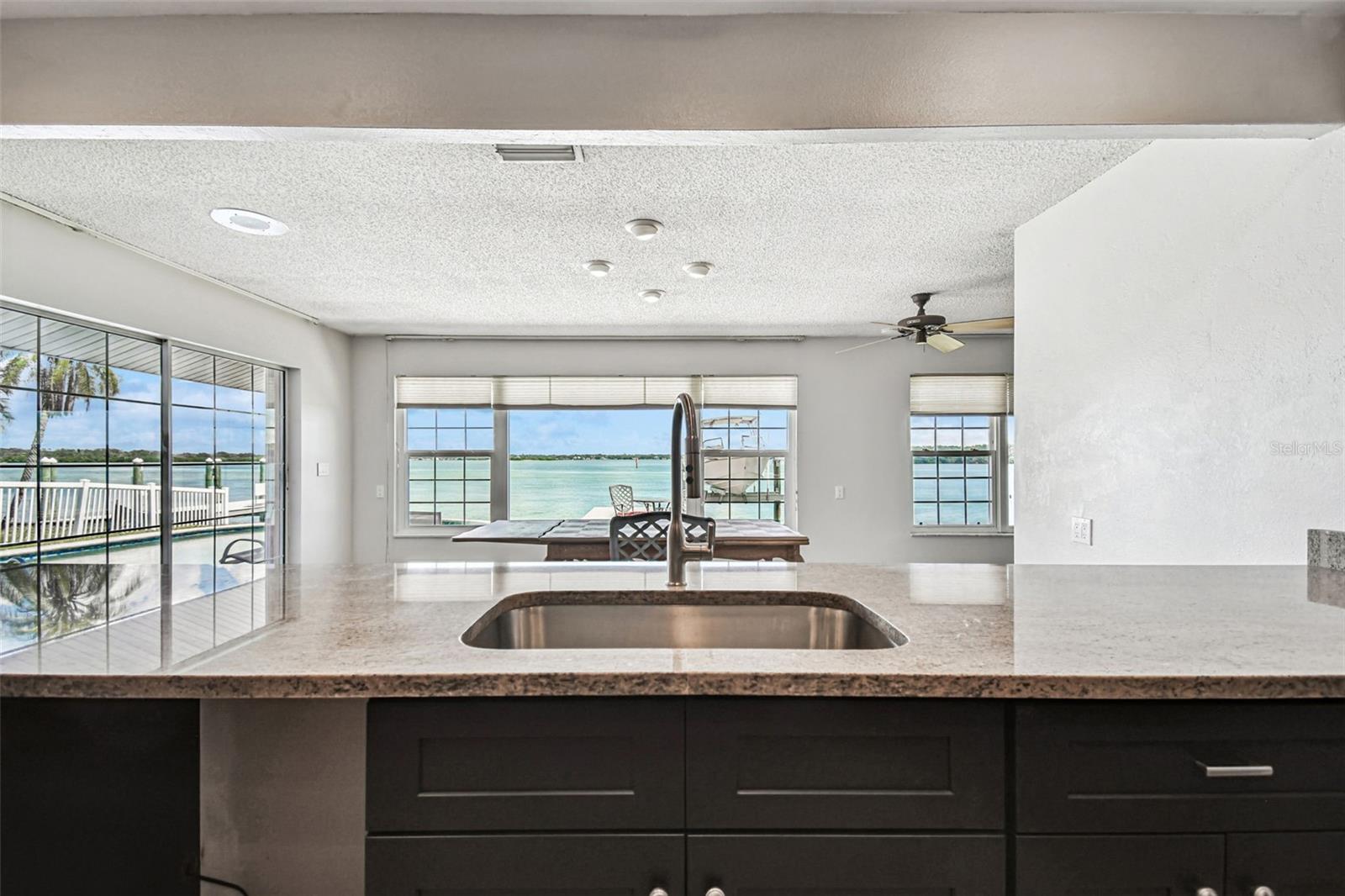 529 JOHNS PASS AVE, MADEIRA BEACH, FL, 33708