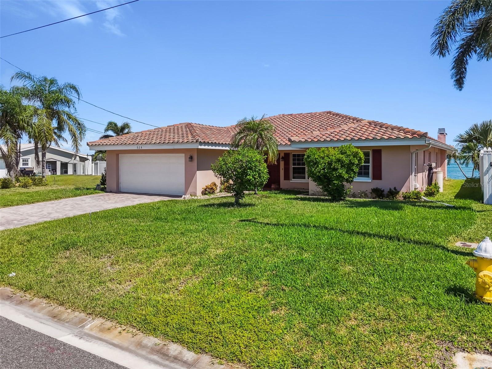 529 JOHNS PASS AVE, MADEIRA BEACH, FL, 33708