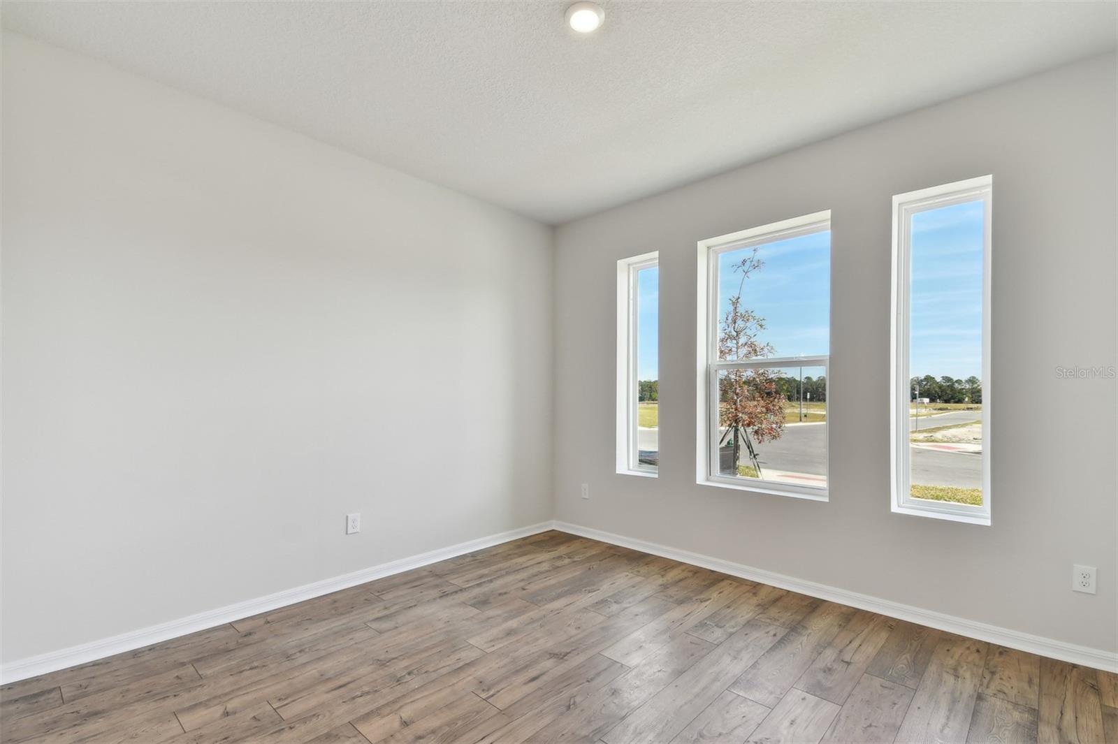 6086 SACRED OAK AVE, MOUNT DORA, FL, 32757
