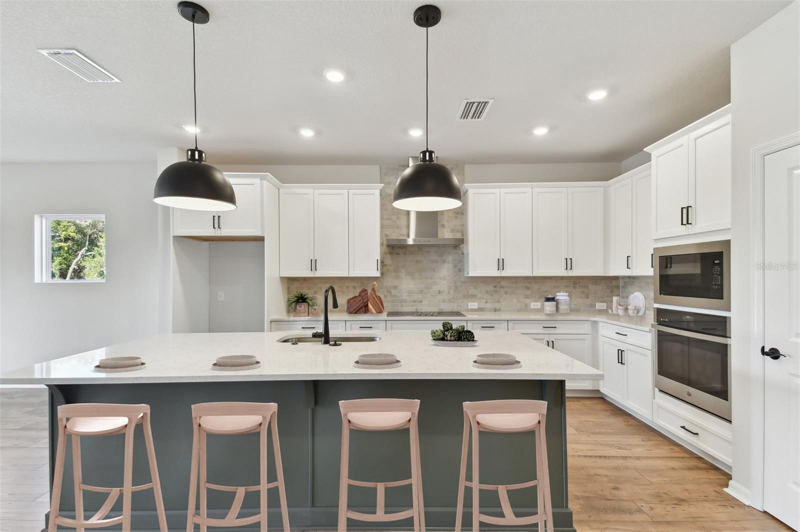 6086 SACRED OAK AVE, MOUNT DORA, FL, 32757
