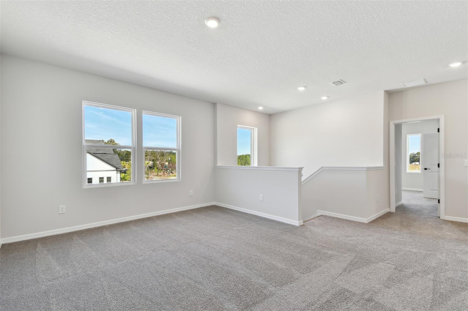 6086 SACRED OAK AVE, MOUNT DORA, FL, 32757