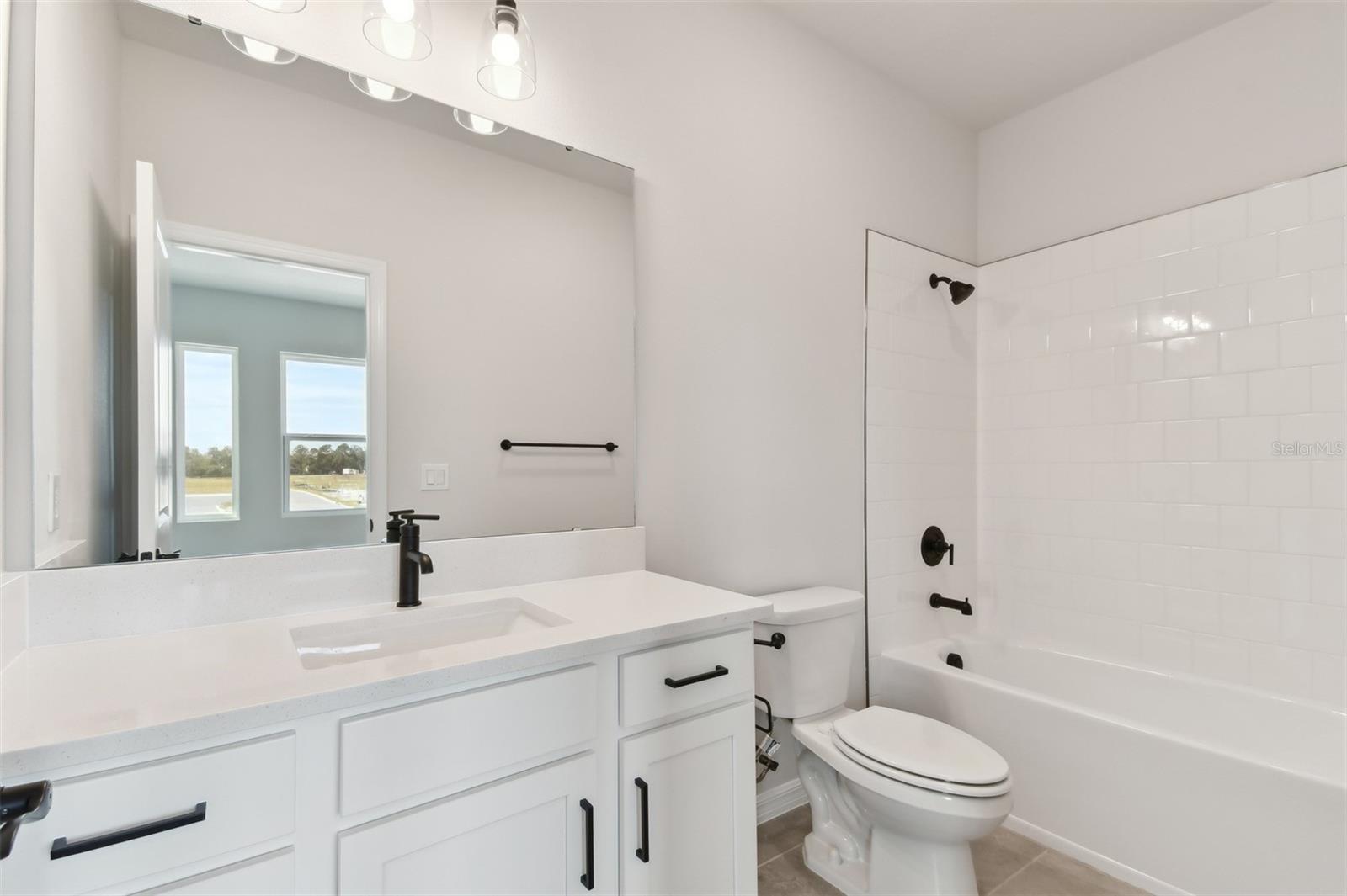 6086 SACRED OAK AVE, MOUNT DORA, FL, 32757