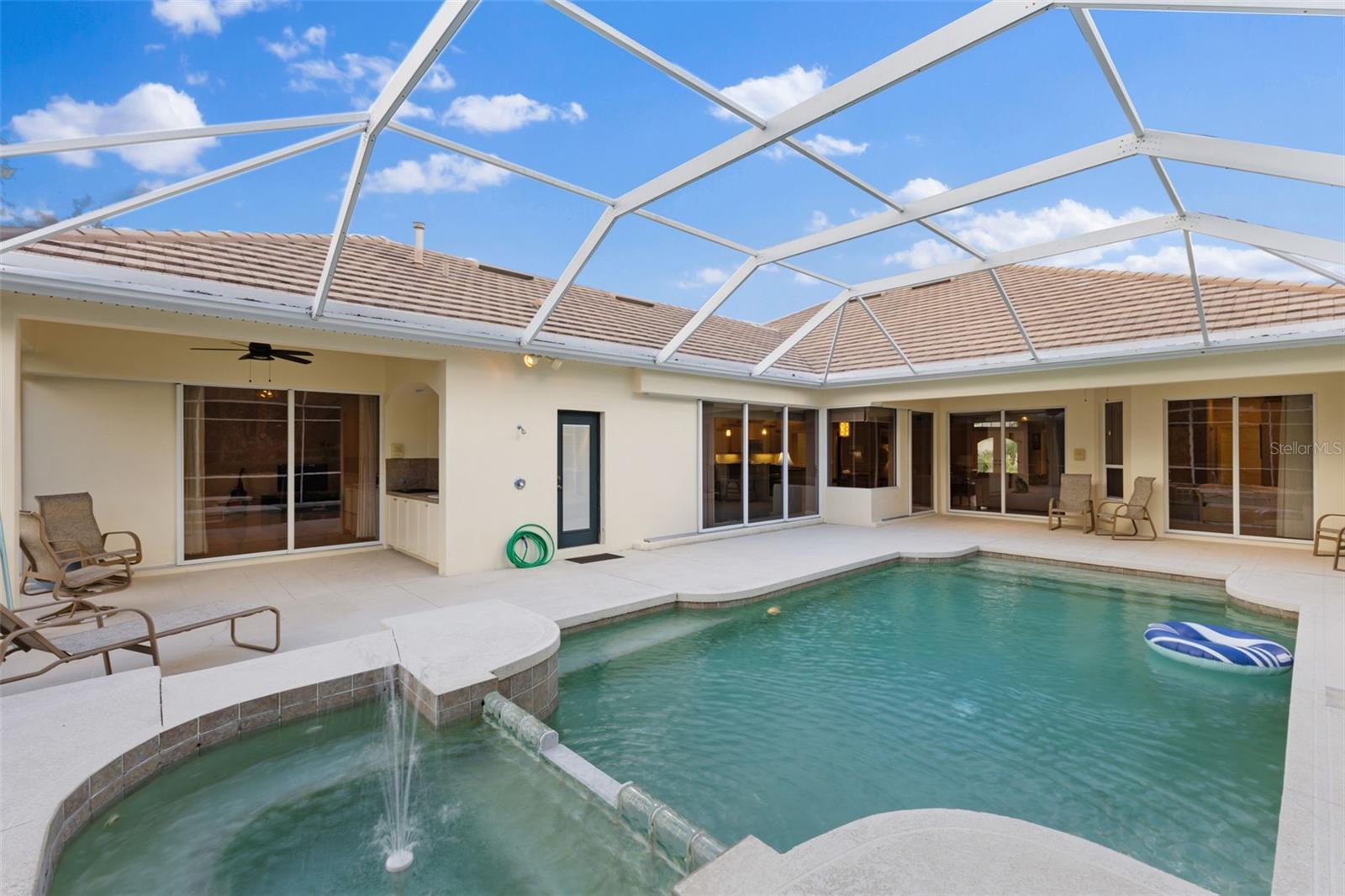 4867 CARRINGTON CIR, SARASOTA, FL, 34243