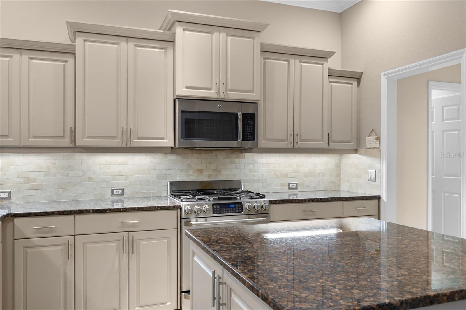 4867 CARRINGTON CIR, SARASOTA, FL, 34243