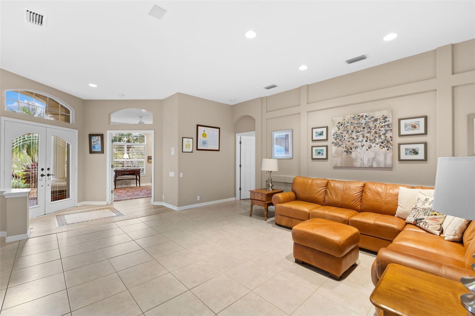 4867 CARRINGTON CIR, SARASOTA, FL, 34243