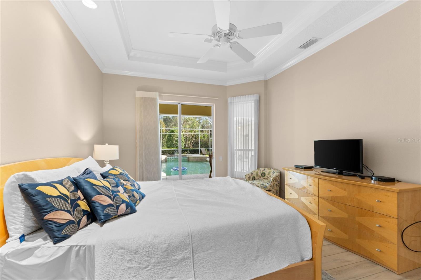 4867 CARRINGTON CIR, SARASOTA, FL, 34243