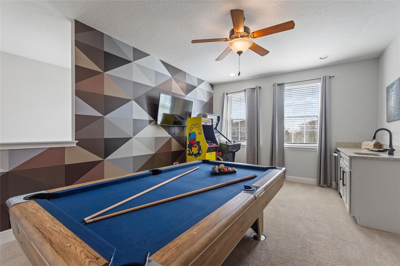 7647 FAIRFAX DR, KISSIMMEE, FL, 34747
