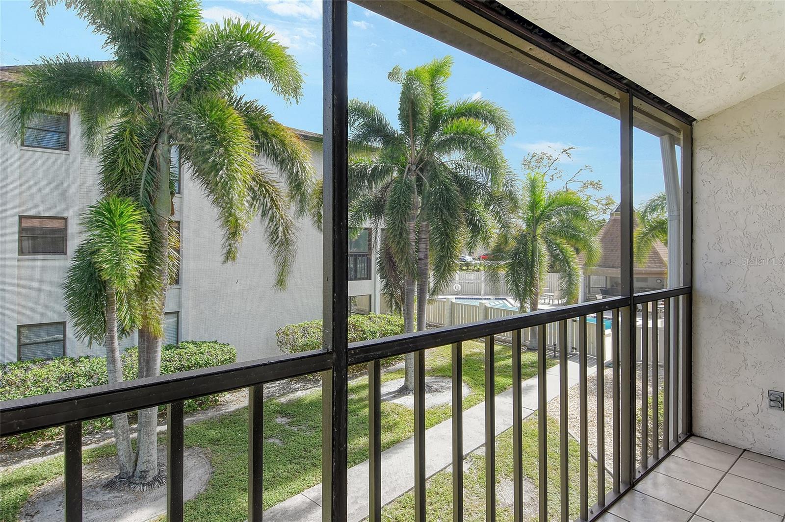 7201 CURTISS AVE #2B, SARASOTA, FL, 34231