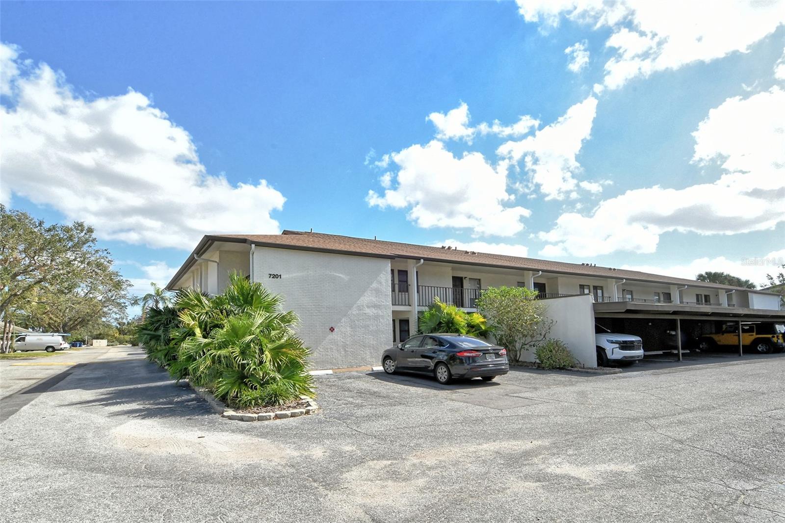 7201 CURTISS AVE #2B, SARASOTA, FL, 34231