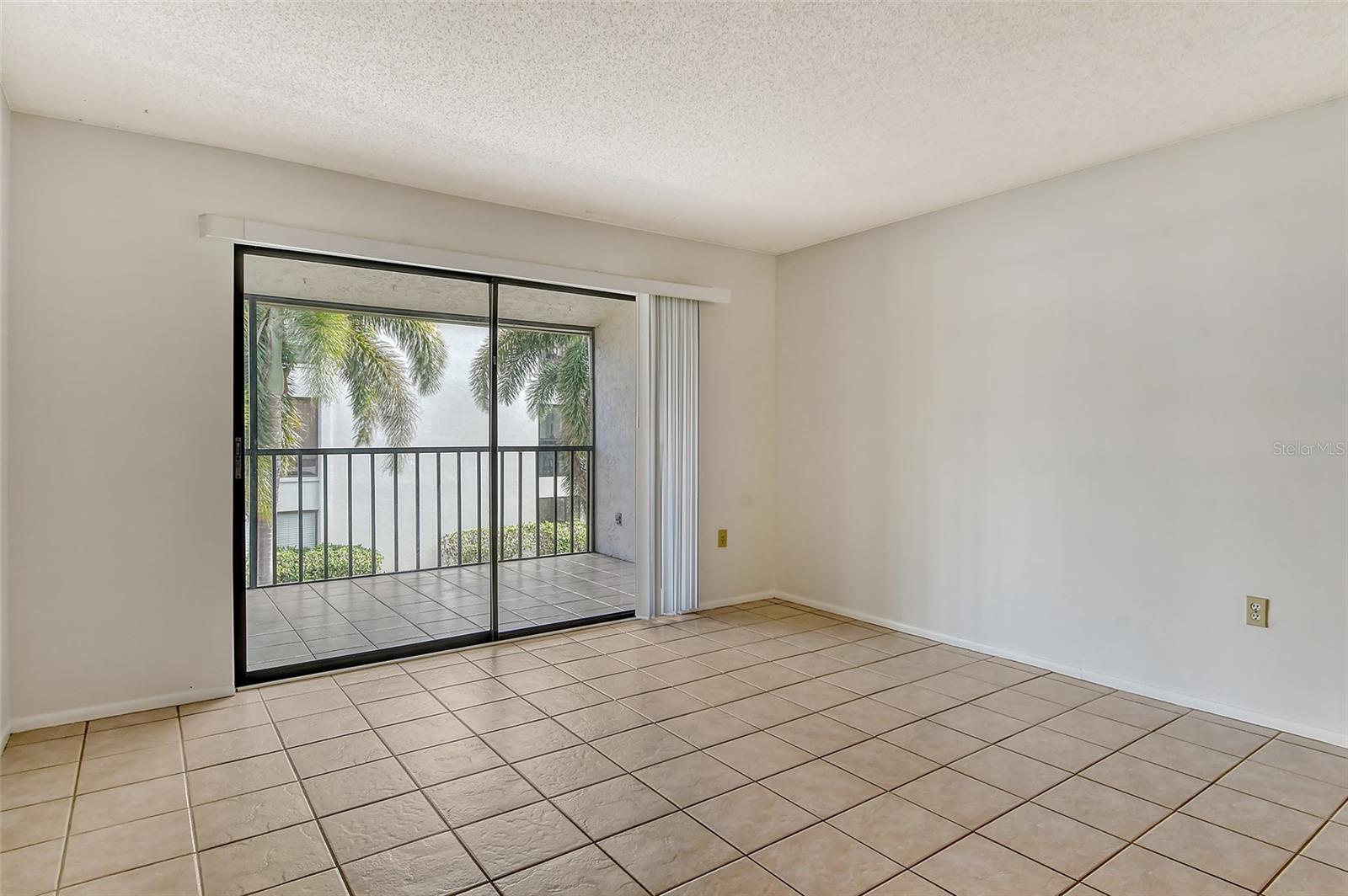 7201 CURTISS AVE #2B, SARASOTA, FL, 34231