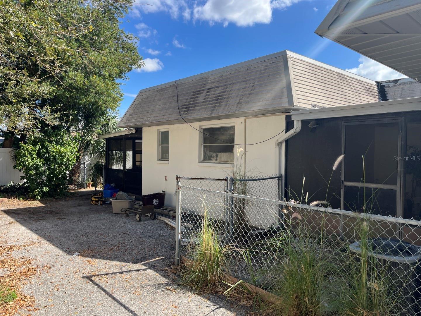 187 BEL FOREST DR, BELLEAIR BLUFFS, FL, 33770
