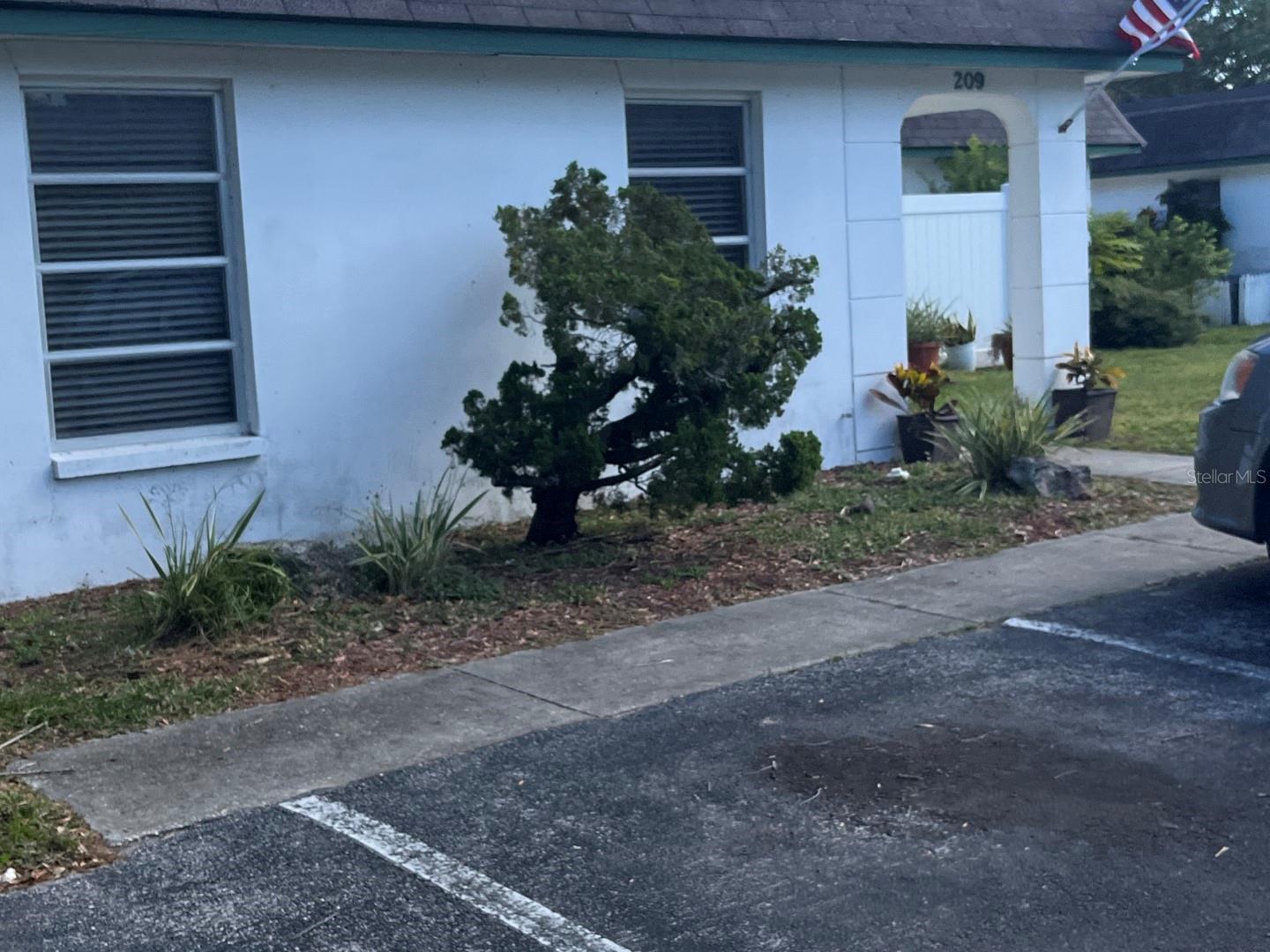 187 BEL FOREST DR, BELLEAIR BLUFFS, FL, 33770