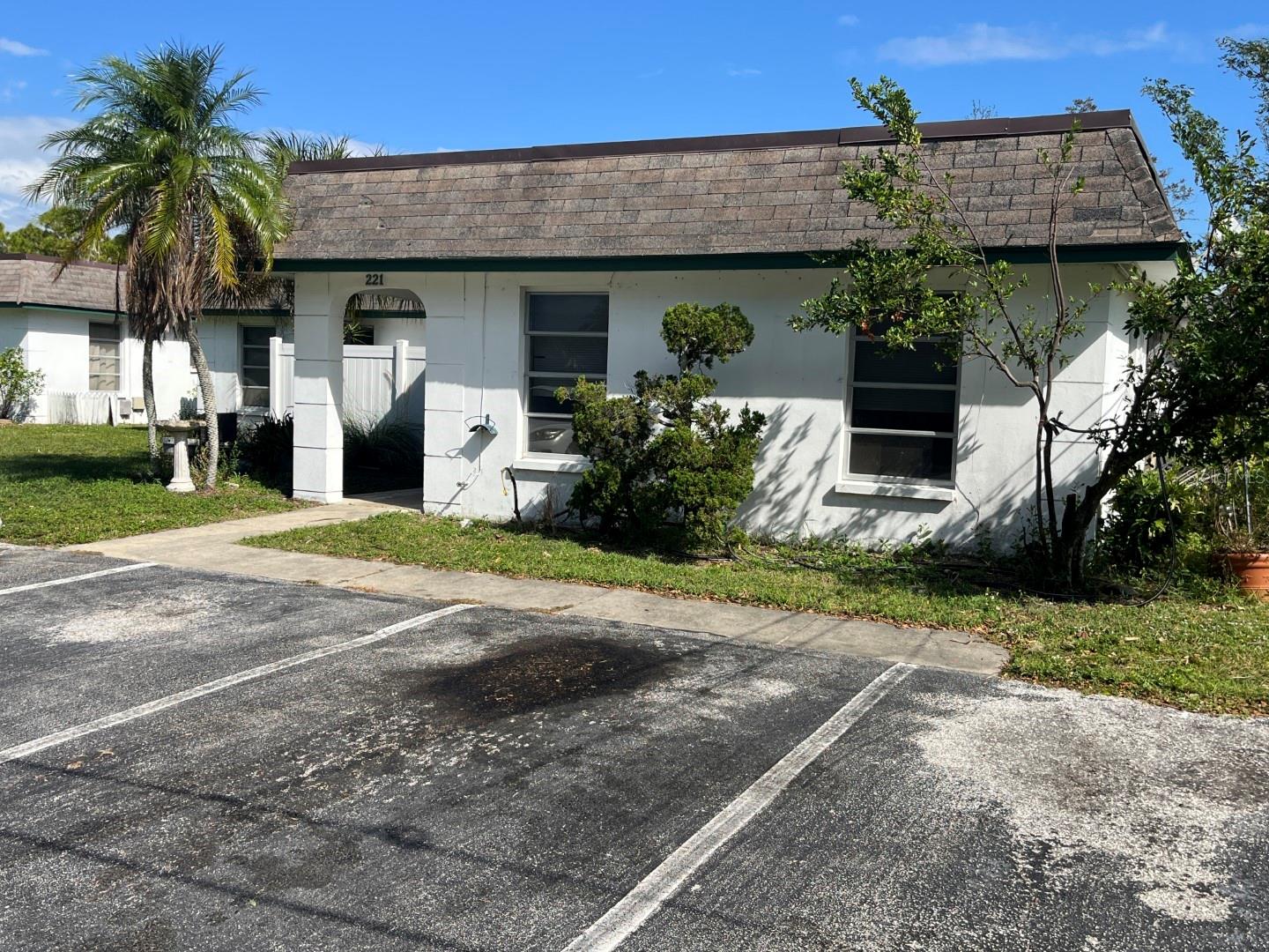 187 BEL FOREST DR, BELLEAIR BLUFFS, FL, 33770