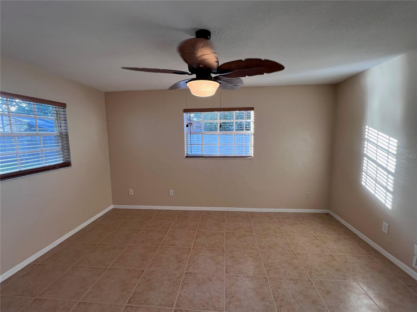 1337 GAYNOR CT, DELTONA, FL, 32725