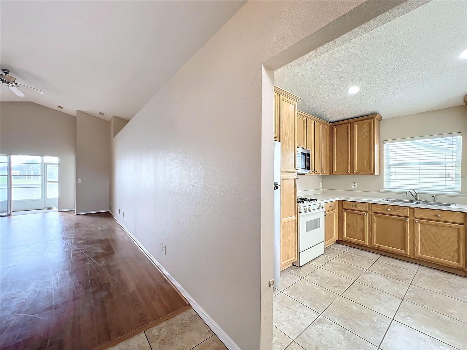 13718 GUILDHALL CIR, ORLANDO, FL, 32828