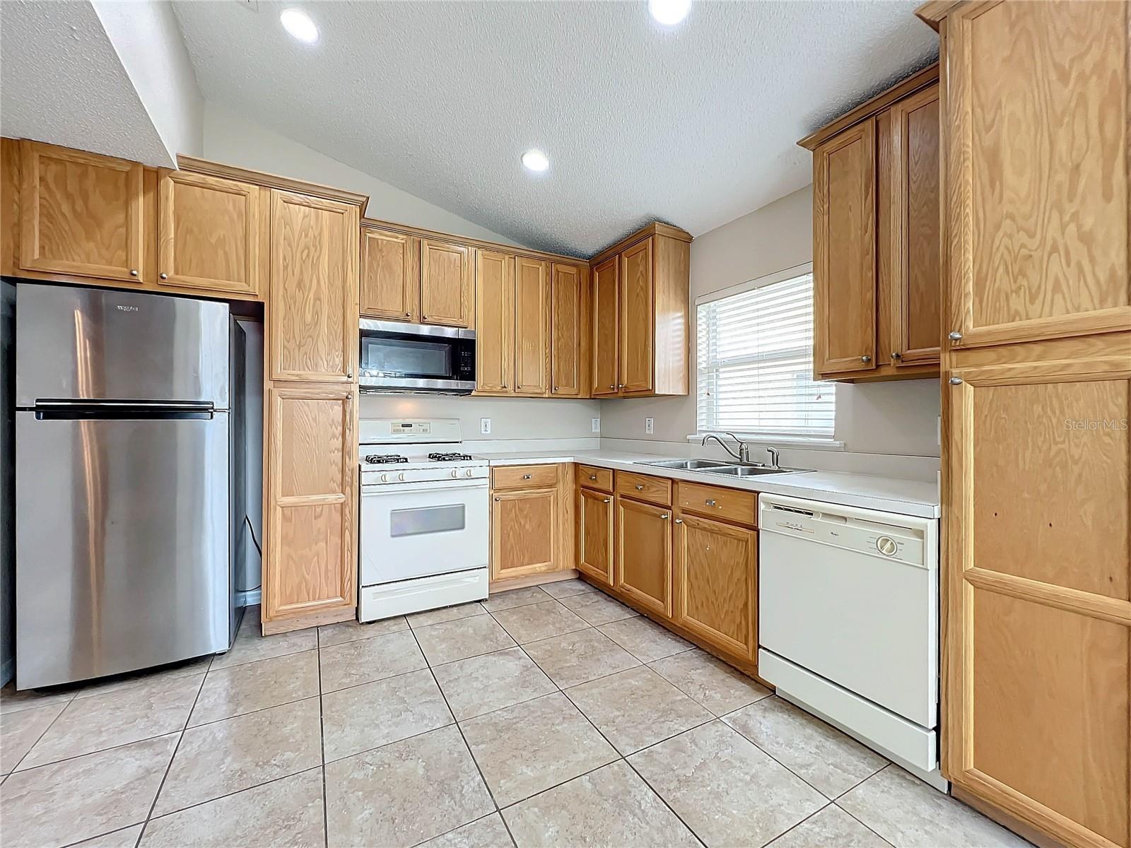 13718 GUILDHALL CIR, ORLANDO, FL, 32828