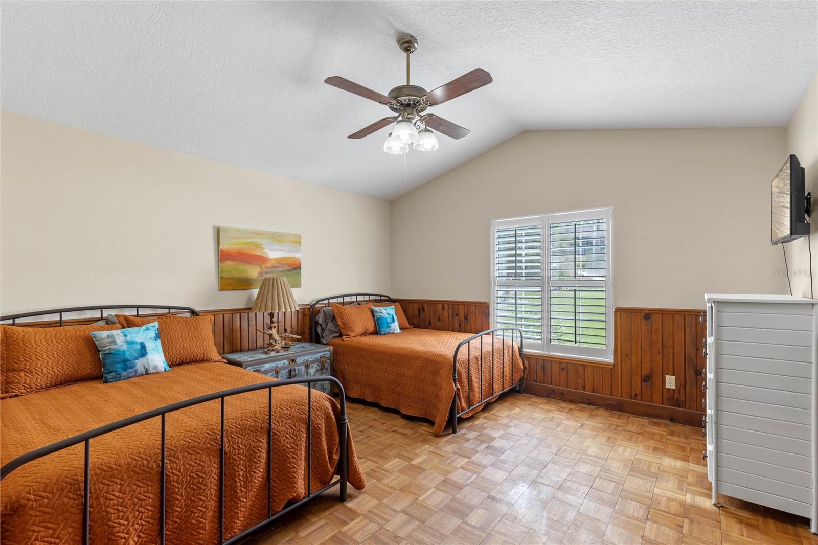 2982 LAKE WOODWARD DR, EUSTIS, FL, 32726