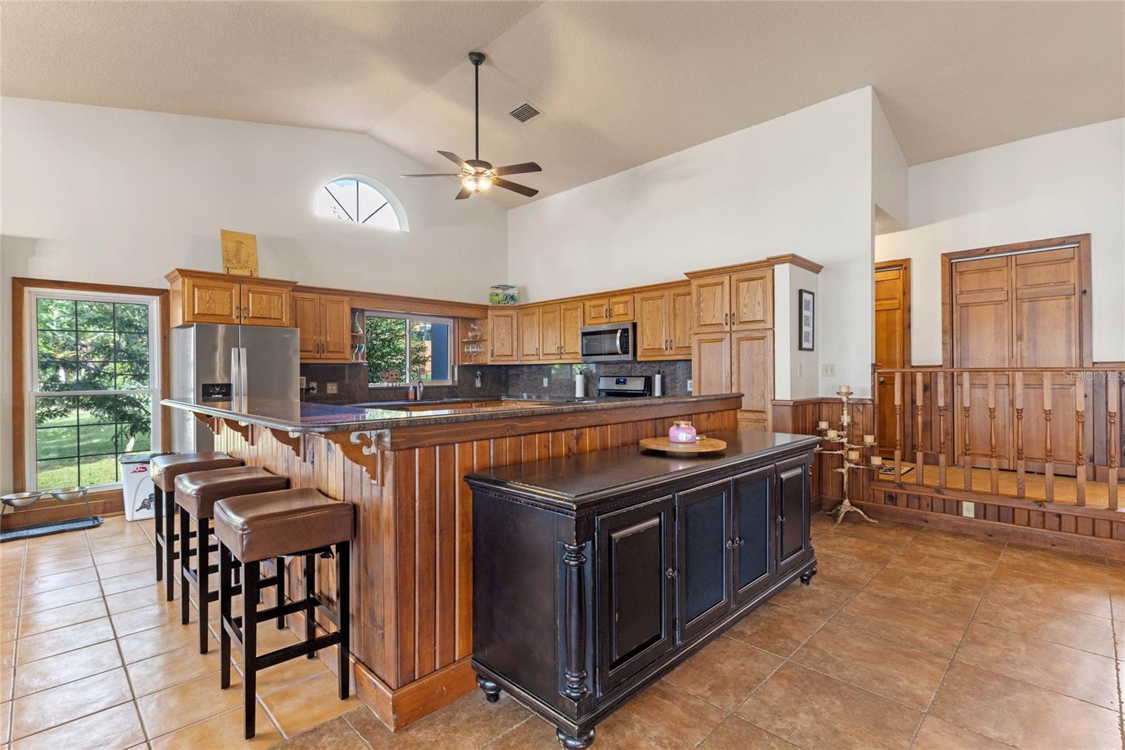 2982 LAKE WOODWARD DR, EUSTIS, FL, 32726
