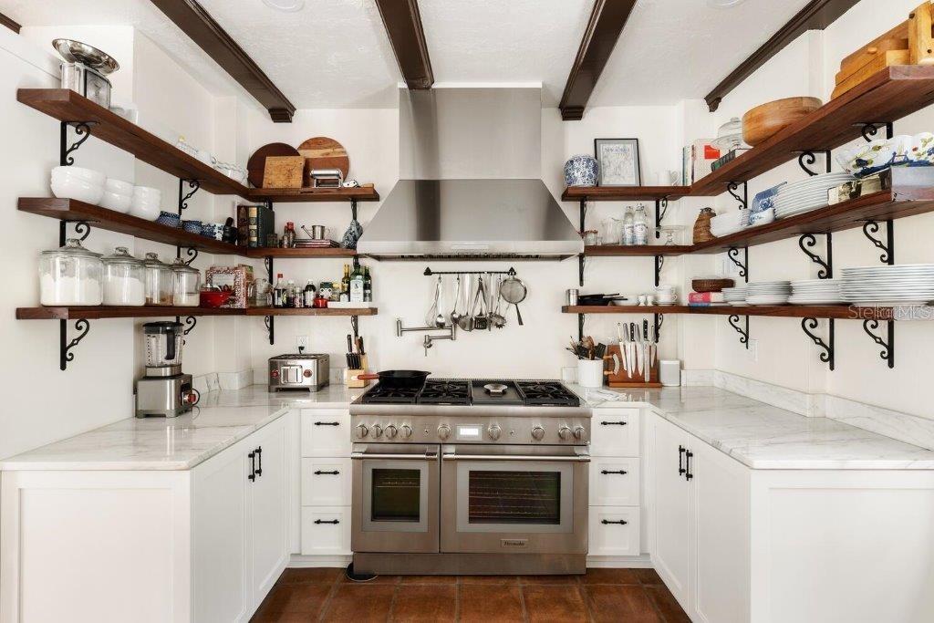 4511 BAY SHORE RD, SARASOTA, FL, 34234