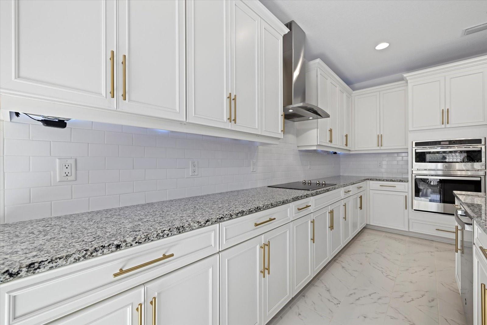 3512 HIDDEN CREEK BLVD, SARASOTA, FL, 34240