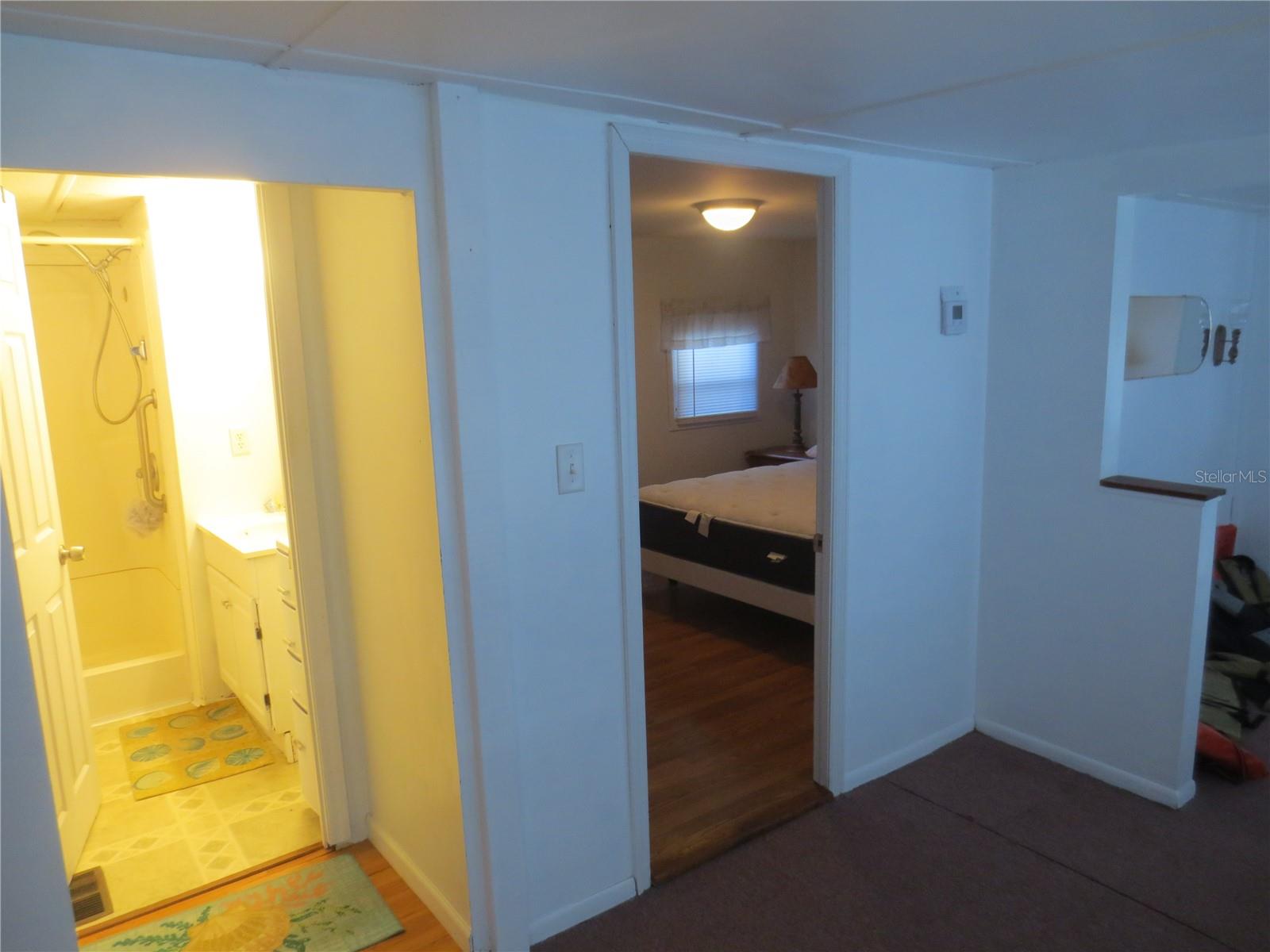 16939 SE 14TH STREET RD, SILVER SPRINGS, FL, 34488