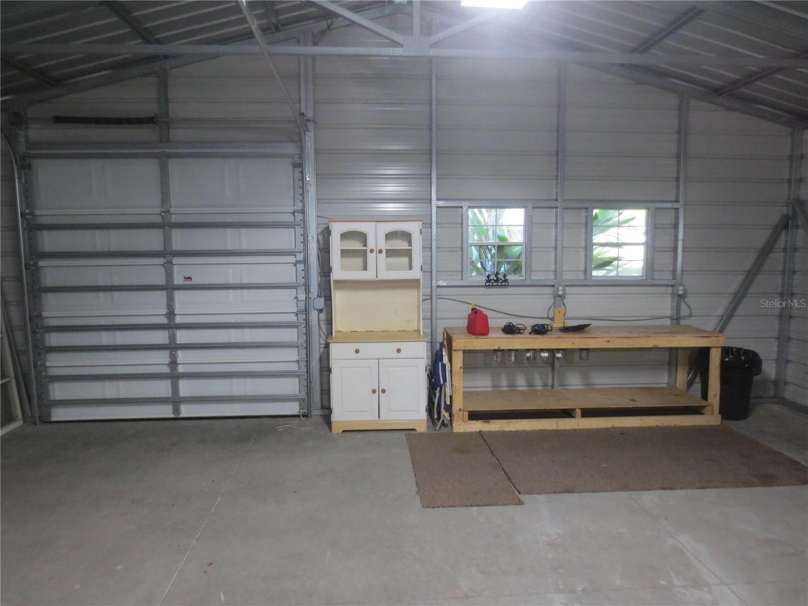 16939 SE 14TH STREET RD, SILVER SPRINGS, FL, 34488