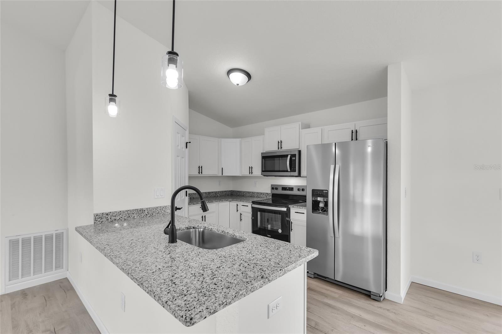 818 NW 69TH ST, OCALA, FL, 34475